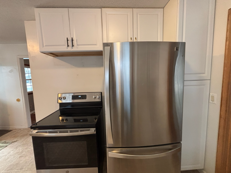 8471 Hilo Ln S - Photo 4 of 21