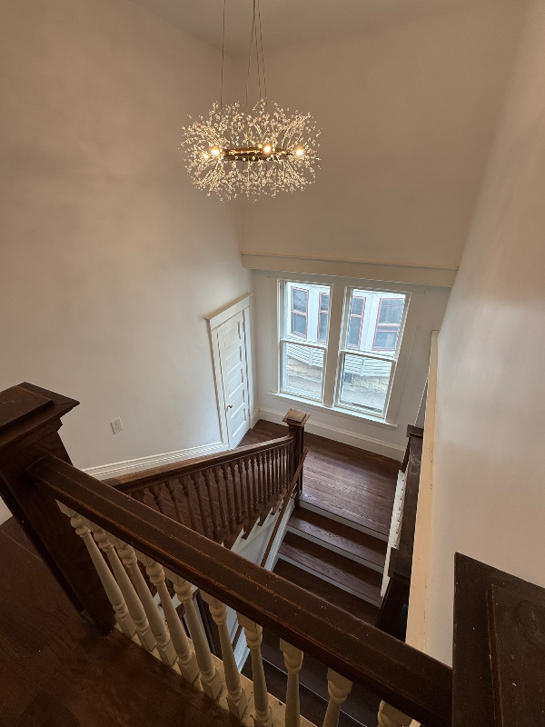 2845 N Maryland Ave - Photo 5 of 10