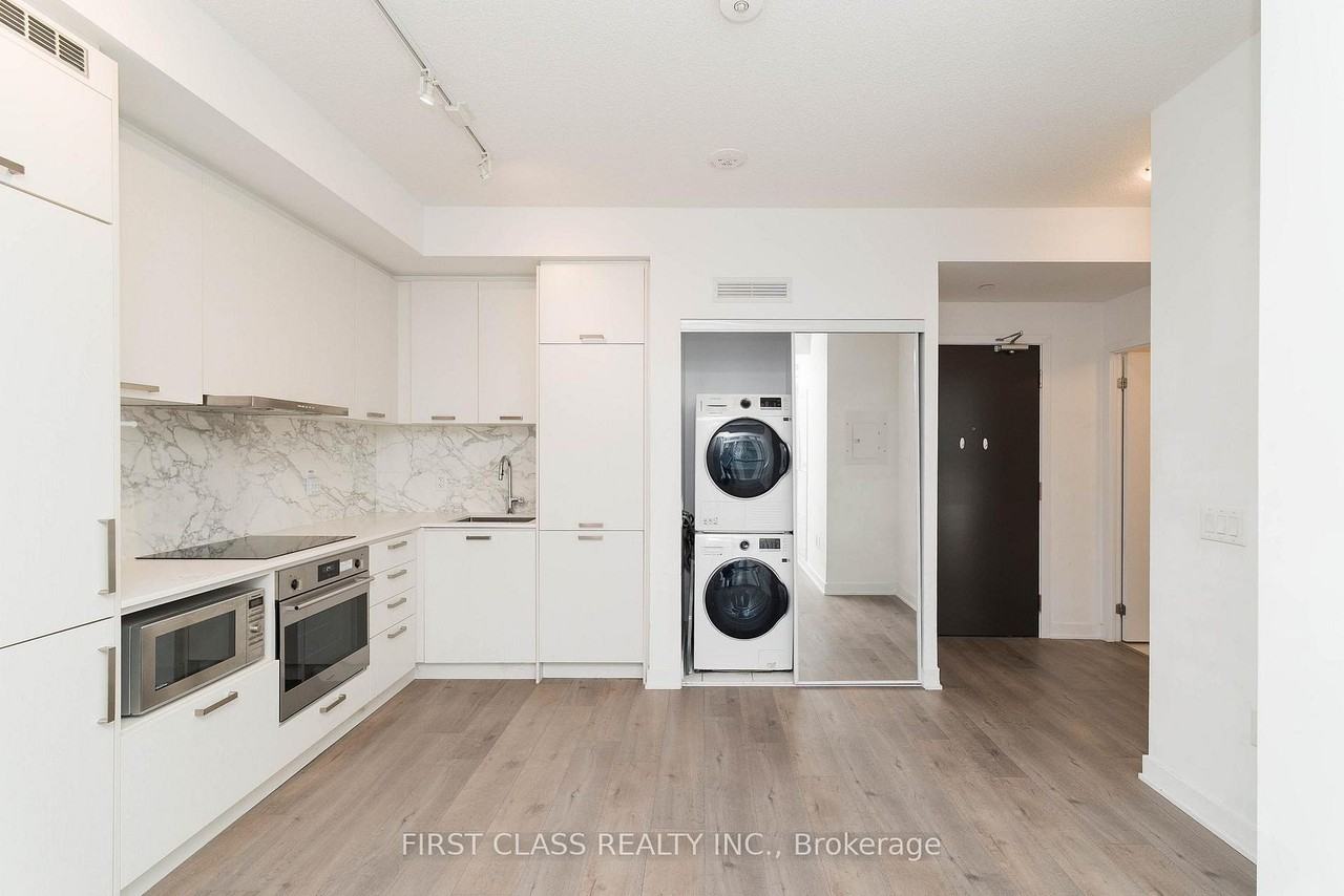 10 Honeycrisp Crescent - Photo 2 of 9