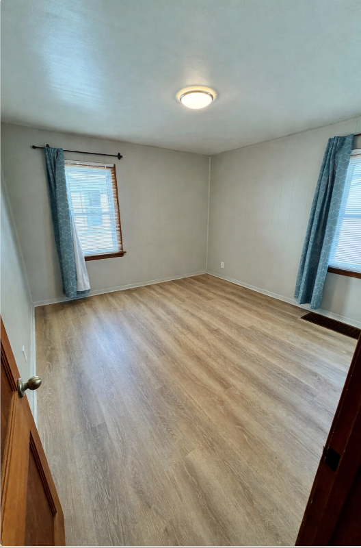 112 S Villa Dr - Photo 4 of 7