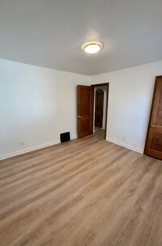 112 S Villa Dr - Photo 5 of 7