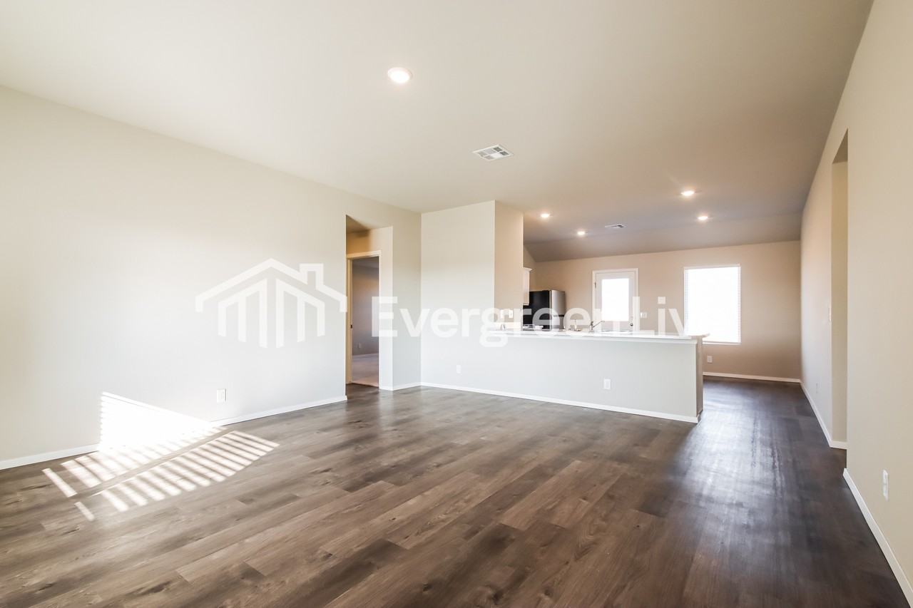 8615 E 164th Ct S - Photo 3 of 16