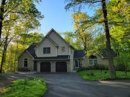 featured image of 180 Lakewood Dr