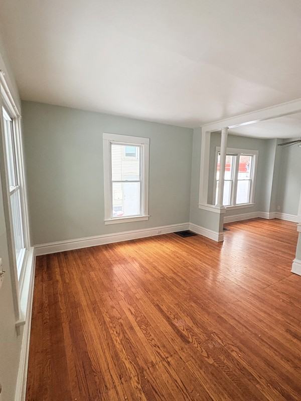 962 Dunham St Se #2 - Photo 4 of 15