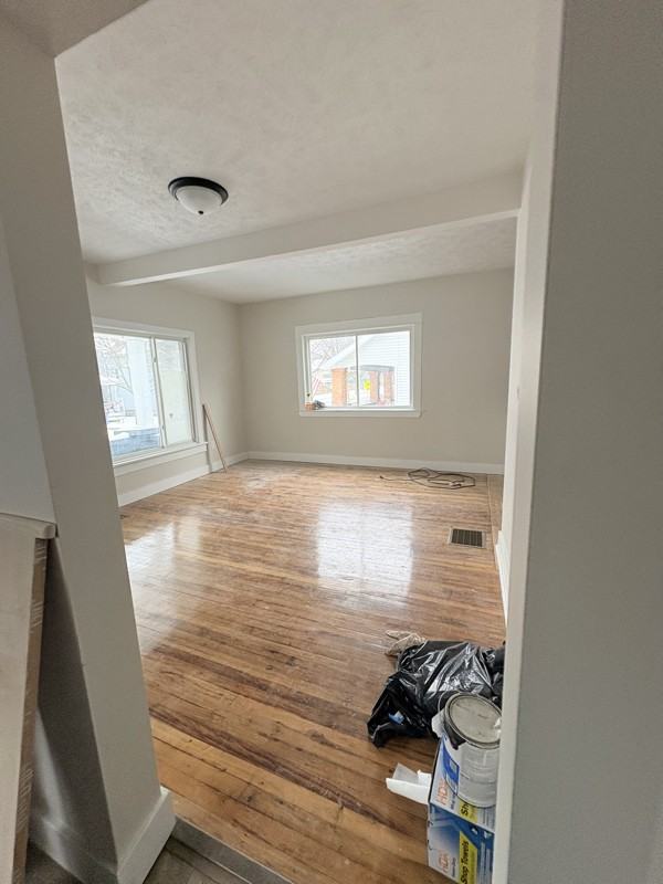 146 Straight Ave Nw #1 - Photo 3 of 14