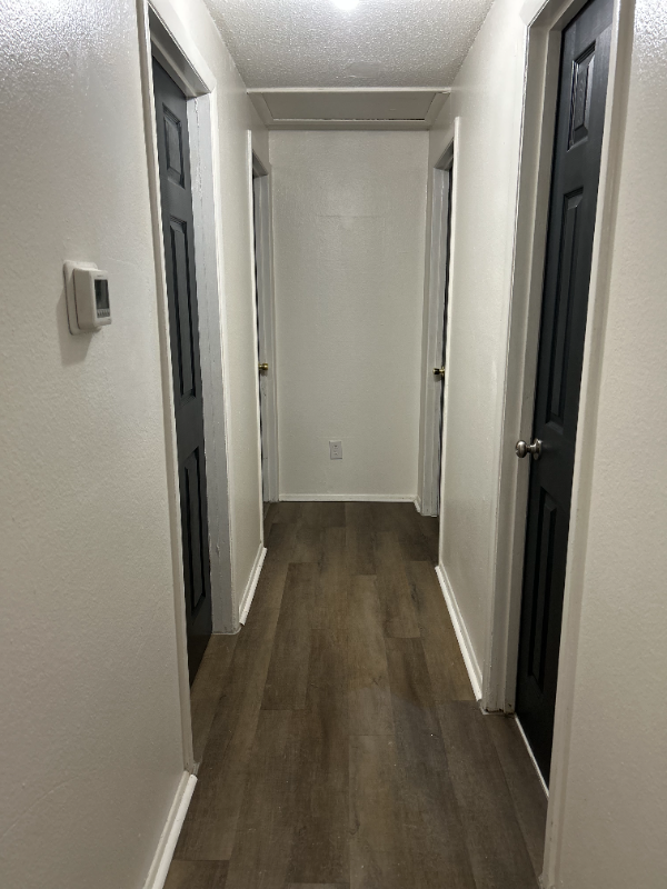 507 Woodvale Rd - Photo 4 of 11