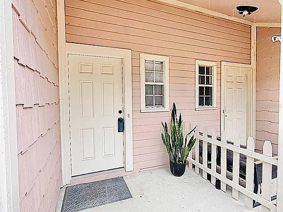 9473 Forest Hills Pl - Photo 3 of 20