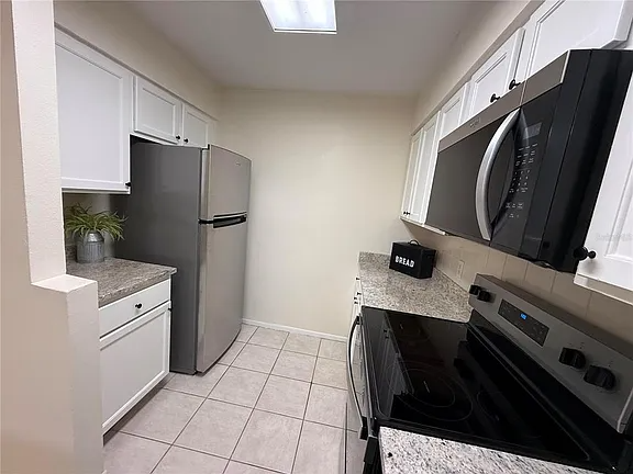 9473 Forest Hills Pl - Photo 6 of 20