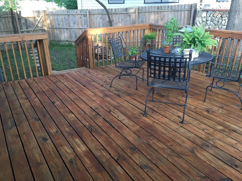 1303 Mills Dr - Photo 5 of 15