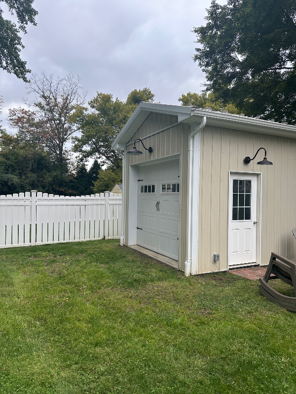 68 Monroe Ave - Photo 6 of 16