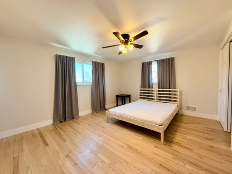 9989 Dodge Dr - Photo 2 of 18