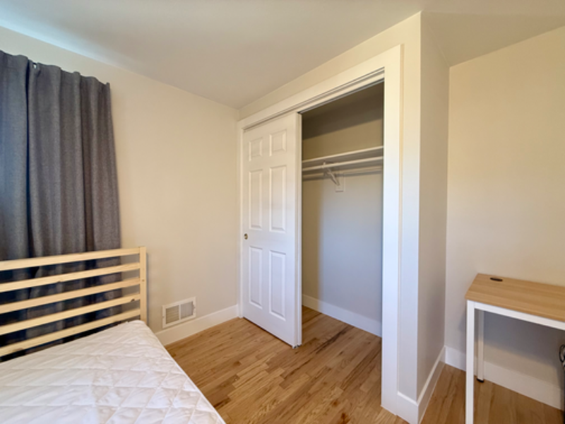 9989 Dodge Dr - Photo 6 of 18