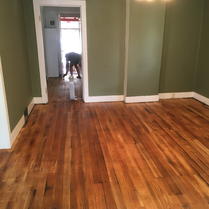 534 N 500 E - Photo 3 of 4