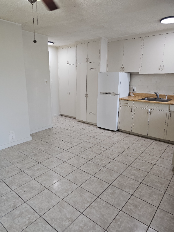 809 Kinau St #5 - Photo 2 of 6