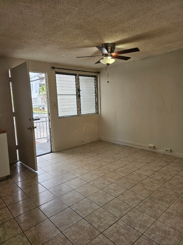 809 Kinau St #5 - Photo 4 of 6