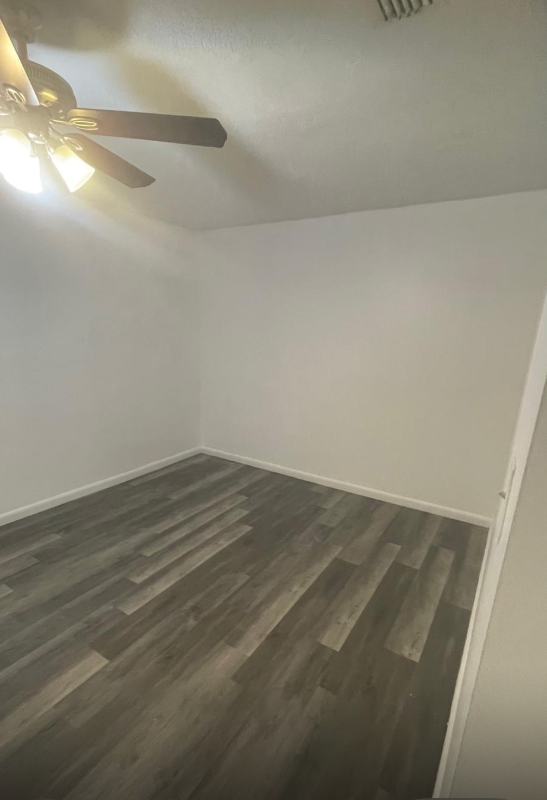 7604 Boice St - Photo 7 of 9