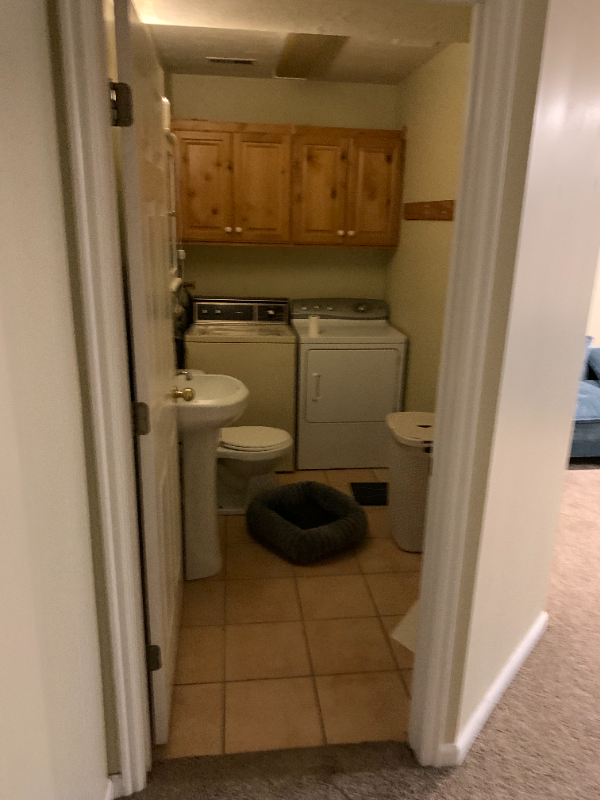 1642 E Fort Union Blvd - Photo 5 of 12