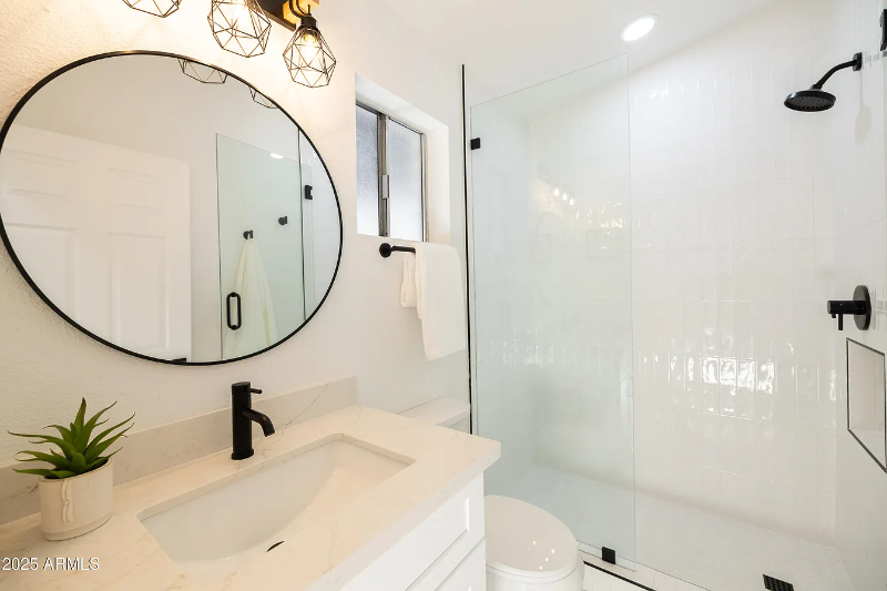 4415 W Carol Ave - Photo 3 of 6