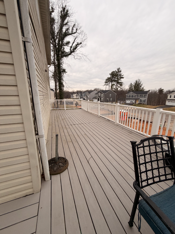 9216 Crandall Rd - Photo 3 of 16