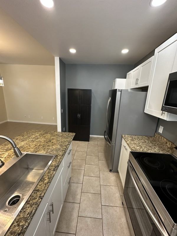 2411 Vine St #1 - Photo 4 of 14