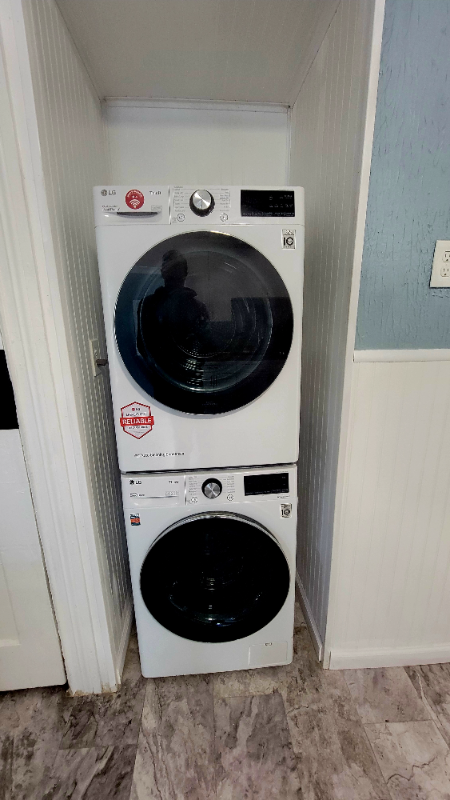 286 Kenwood Ave #1 - Photo 3 of 16