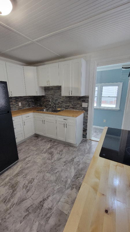 286 Kenwood Ave #1 - Photo 5 of 16