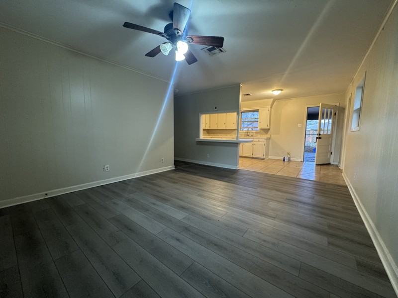 300 Belle Homme Dr - Photo 5 of 15