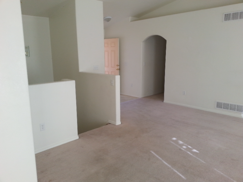 3607 Bobcat Ln - Photo 5 of 12