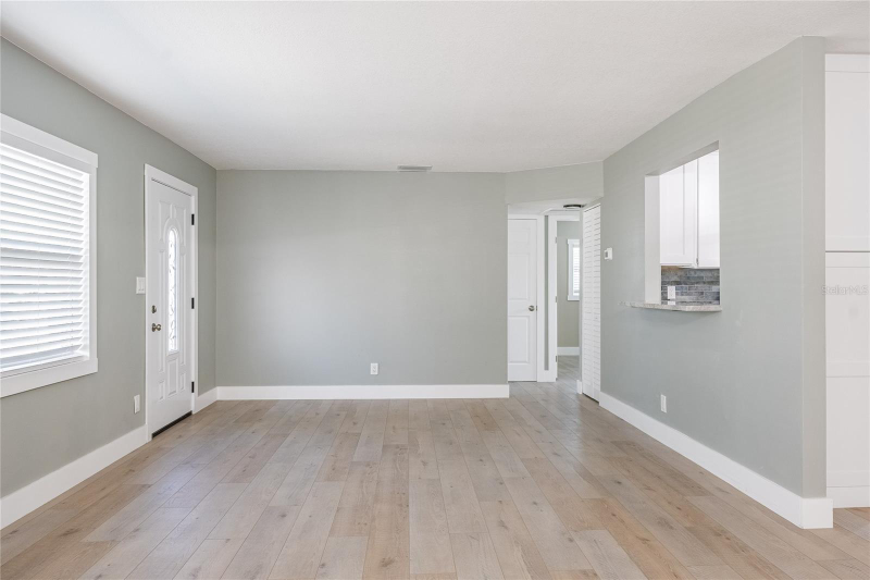 3531 73rd St N - Photo 6 of 20