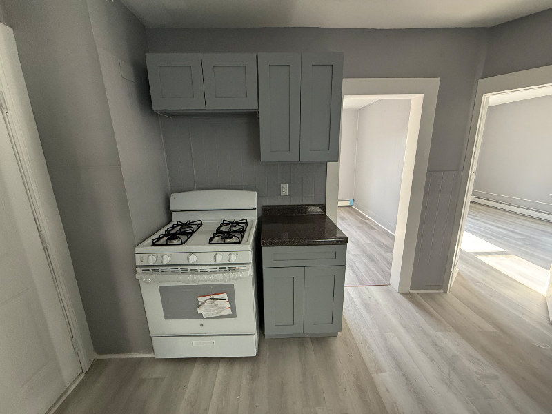 247 Washington St #1S - Photo 4 of 9