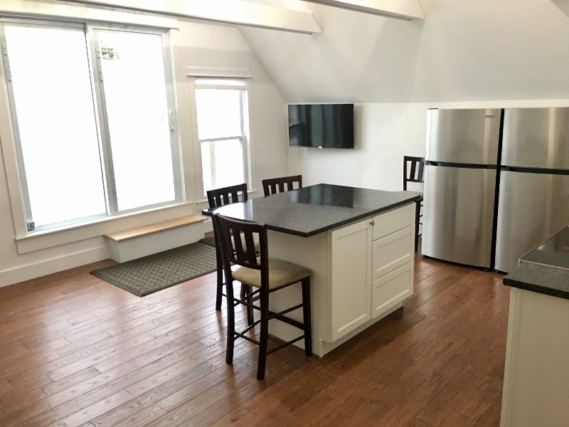 68 Gilman St #3 - Photo 4 of 9