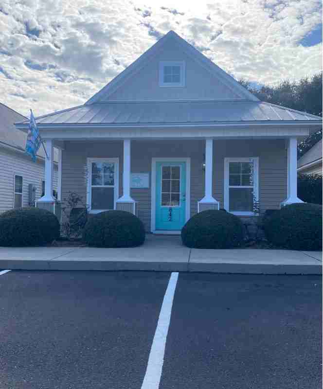 842 Kiawah Ln - Photo 2 of 20