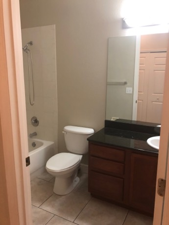 8712 Jasmeen Garden Ct - Photo 2 of 9