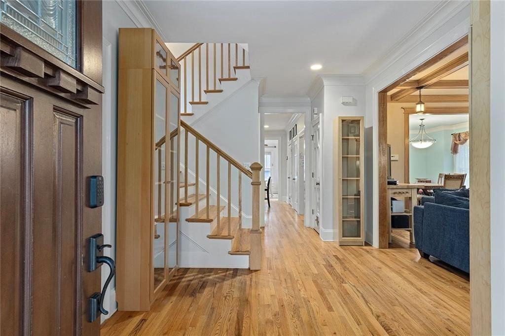 120 Park Pl - Photo 6 of 35