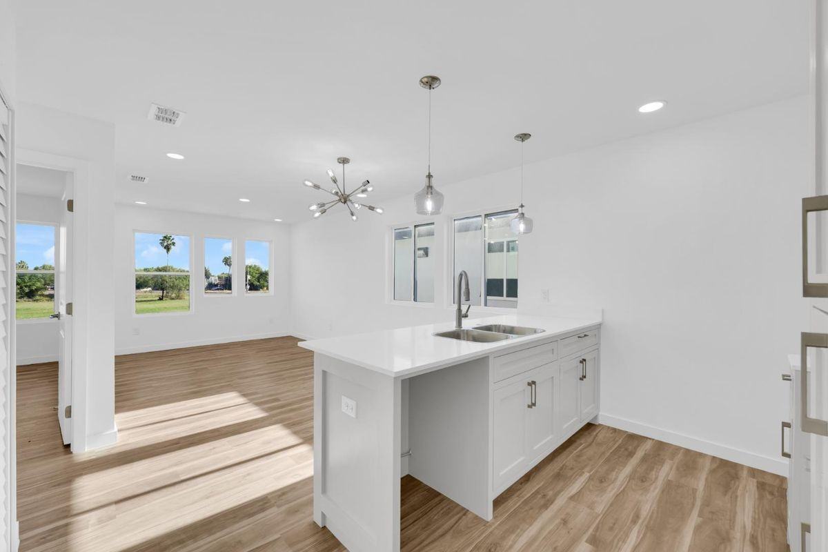 Gamez Dr - Photo 5 of 12