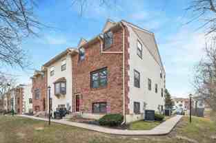 50 Silver Lake Ter - Photo 1 of 1