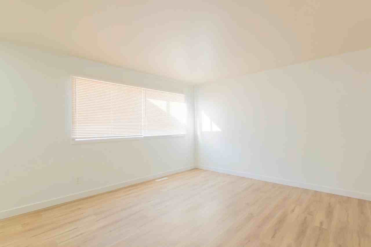 Delton Townhomes - Photo 5 of 50