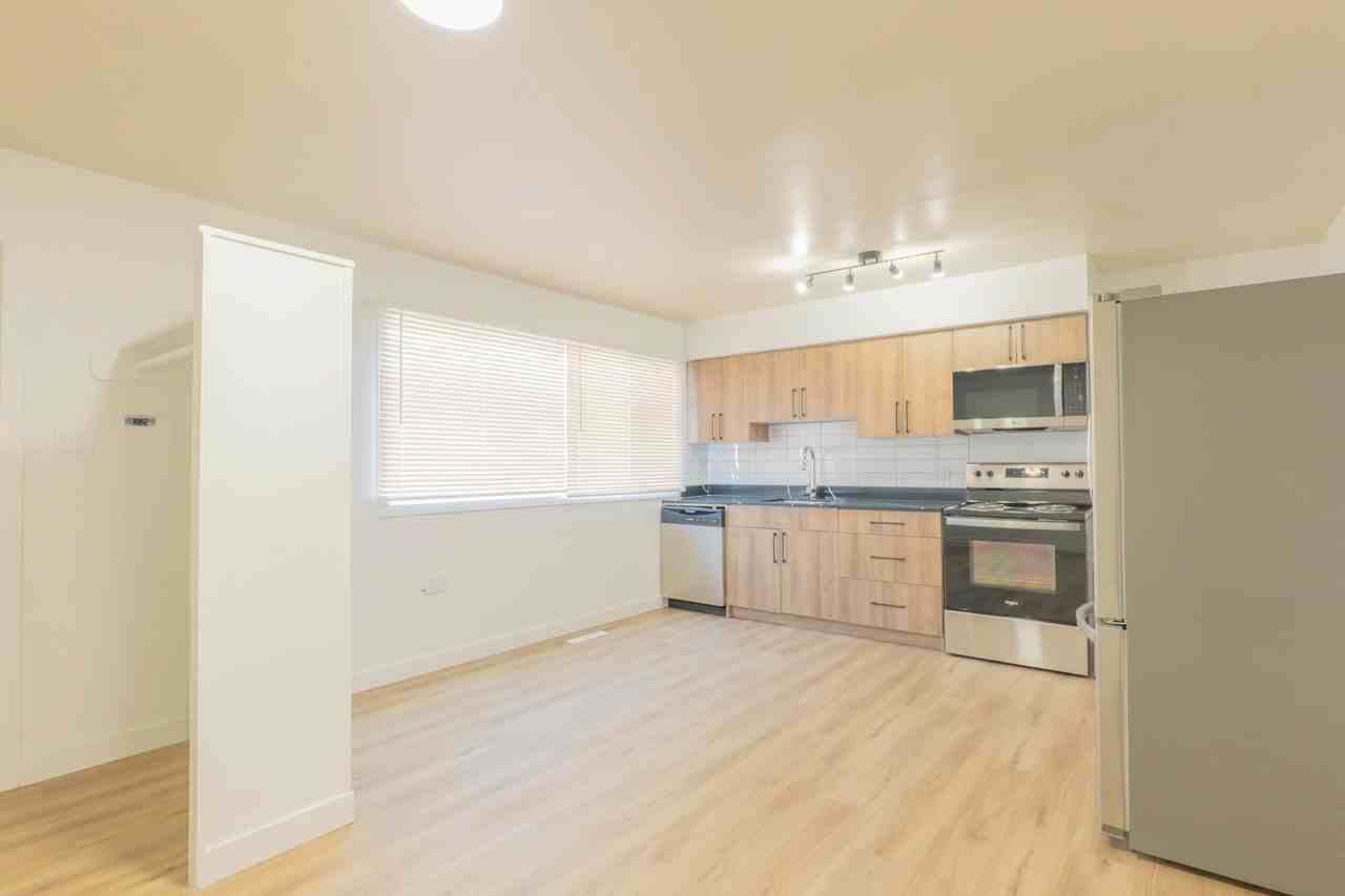 Delton Townhomes - Photo 7 of 50