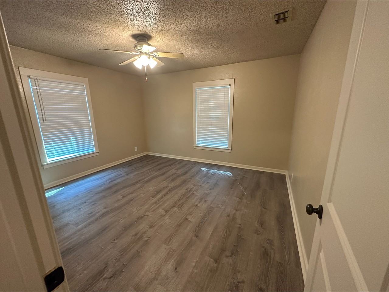 2626 W Johnson St #NA - Photo 6 of 15