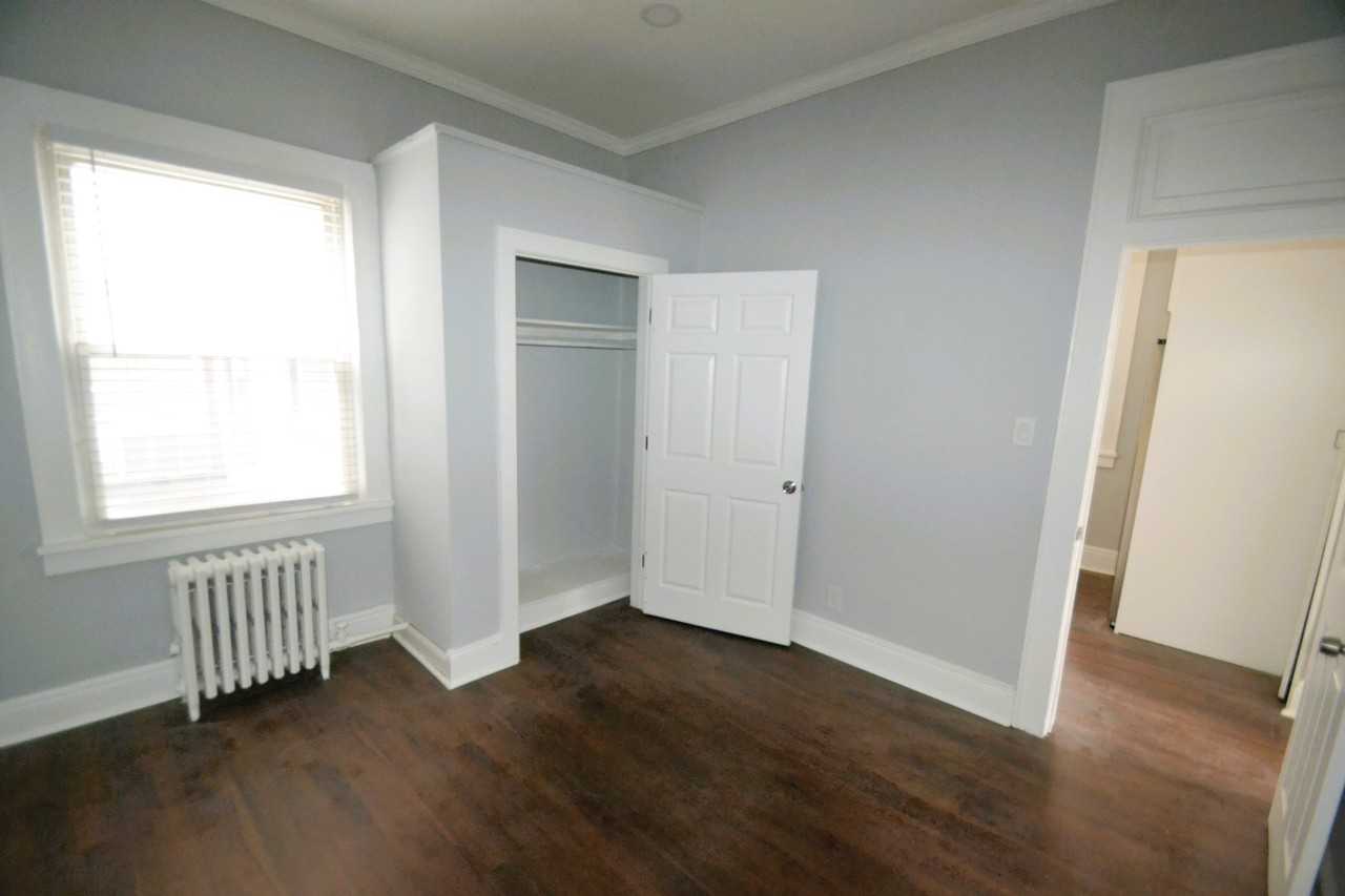 56 Hobart Place #6 - Photo 2 of 9