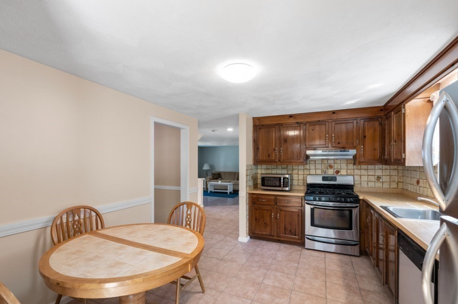 58 Brandon Street - Photo 6 of 14