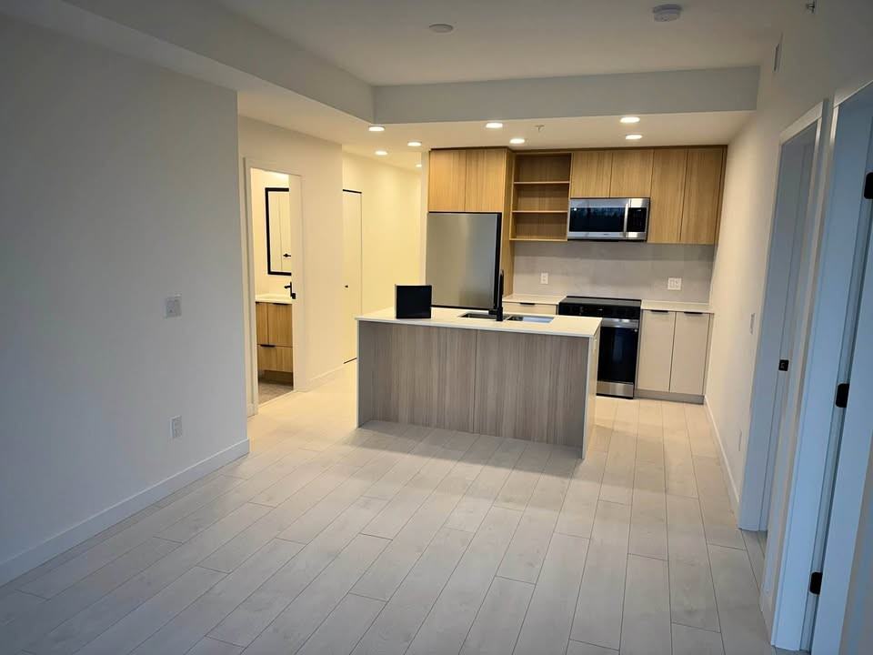 13439 94A Avenue #602 - Photo 5 of 11