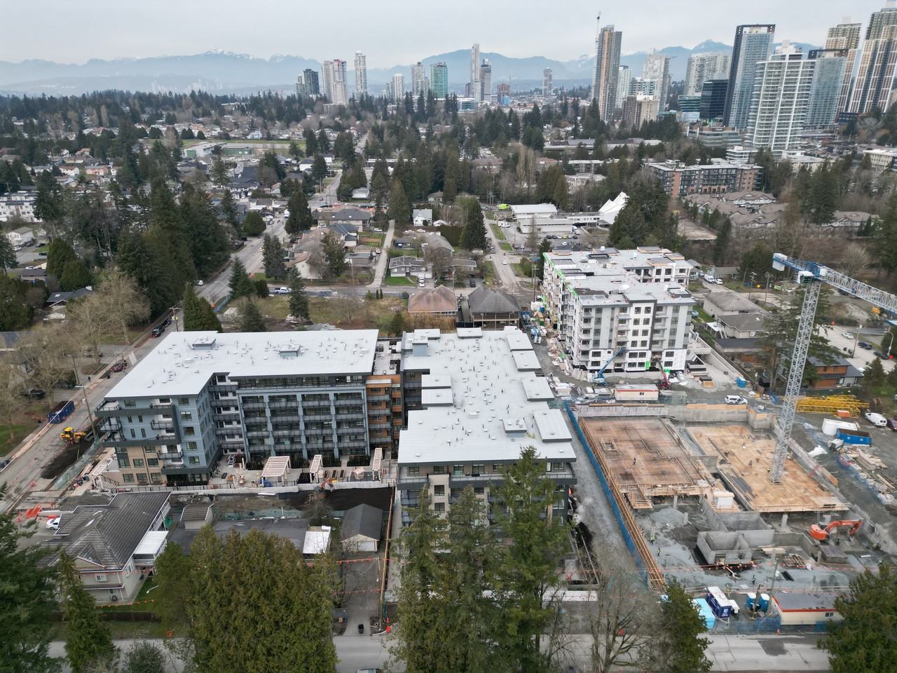 13439 94A Avenue #602 - Photo 2 of 11