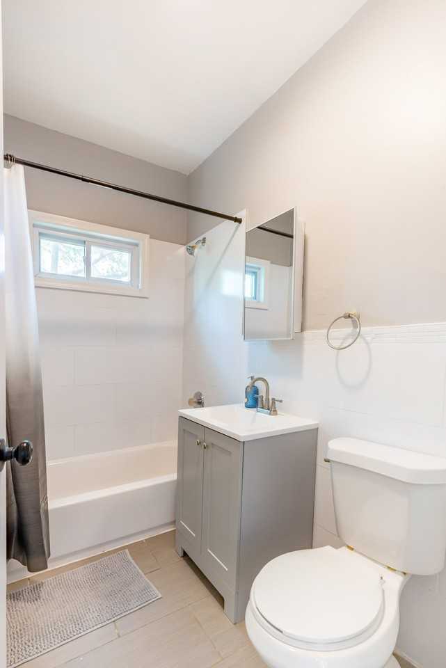 285 South 7th Street #1,2,3 - Photo 4 of 17