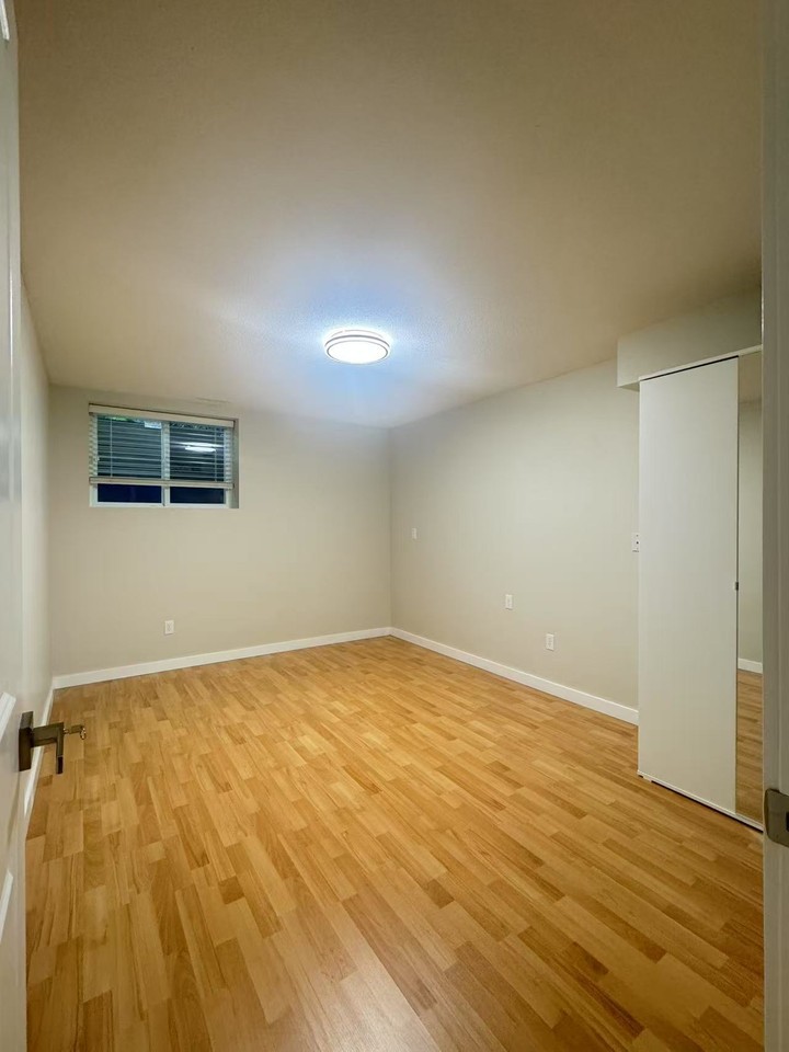 23 Ashwood Drive - Photo 3 of 24