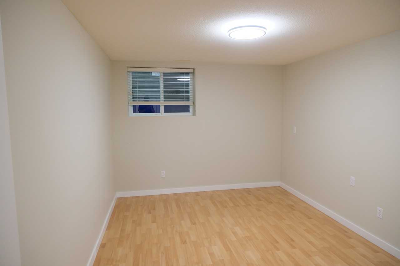 23 Ashwood Drive - Photo 5 of 24