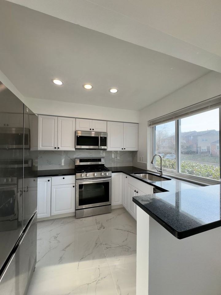 2 Chinook Ct - Photo 7 of 26