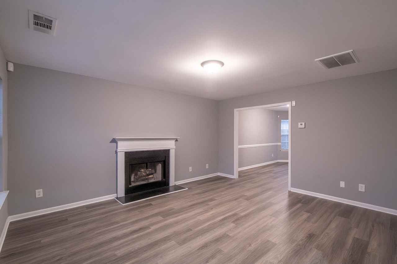 5629 Thompson Rd - Photo 7 of 43