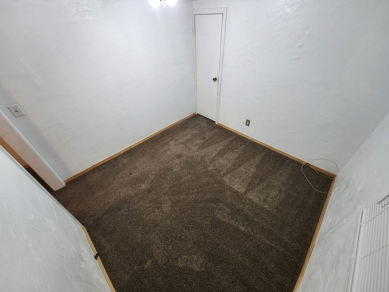 821 N Highland St #1 - Photo 4 of 10