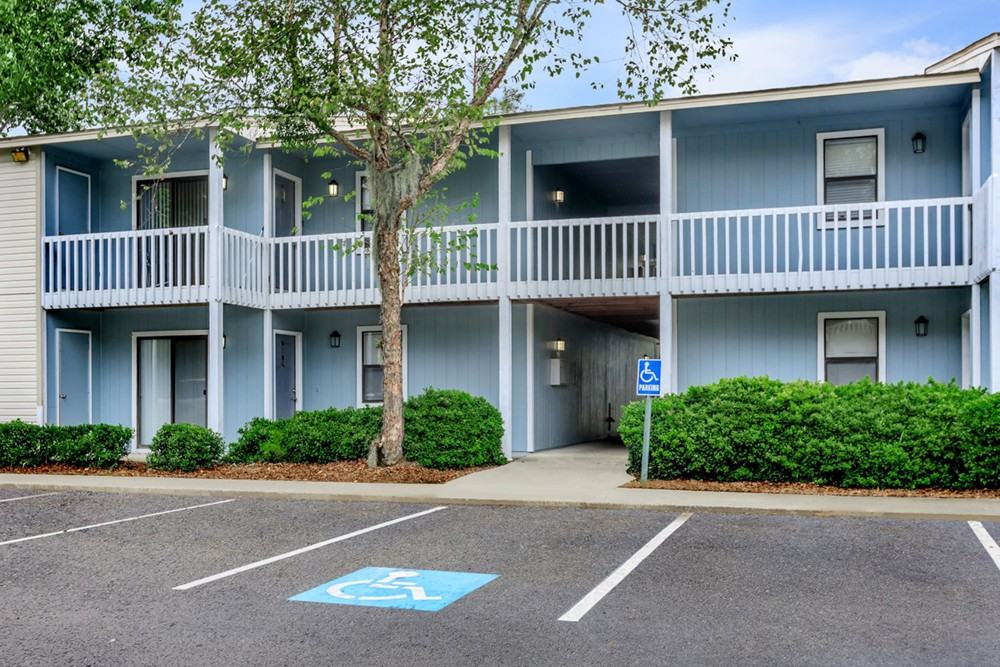 Kessler Point Apartment Homes - Photo 6 of 39